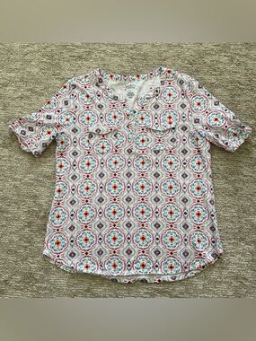 Craft & Barrow V Neck Women’s Size Large Suzani Style Top Pockets Boho All Over